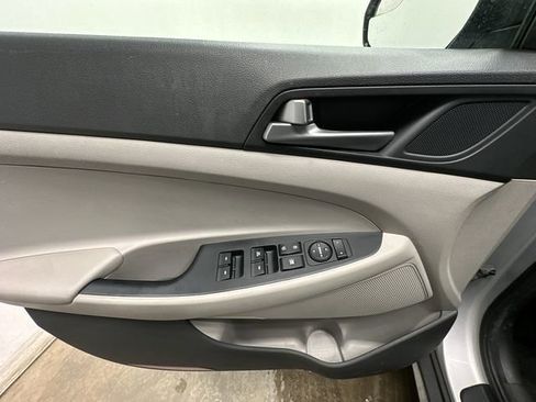 Used 2017 Hyundai Tucson SE image 14