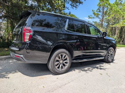 Used 2022 Chevrolet Tahoe LT w/ Luxury Package AWD/4WD image 9