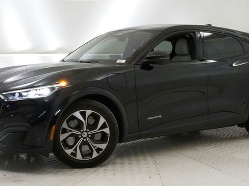 New 2023 Ford Mustang Mach-E Premium image 7