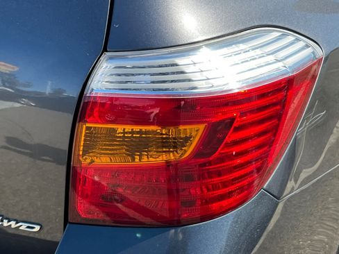 Used 2010 Toyota Highlander SE image 17