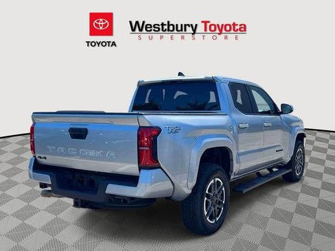 Certified 2026 Toyota Tacoma TRD Sport AWD/4WD image 7