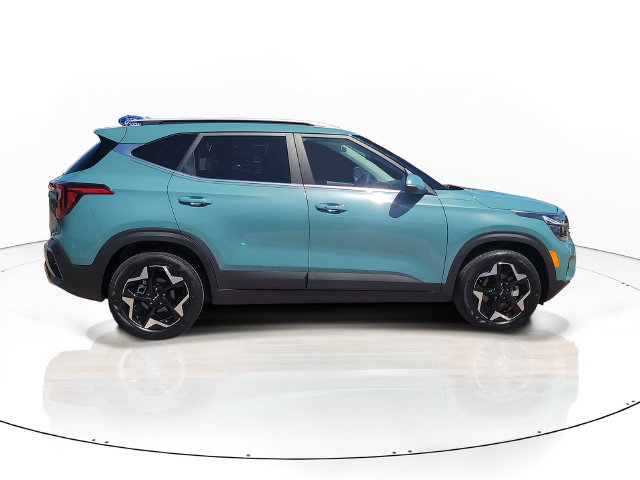 Used 2025 Kia Seltos EX w/ EX Sunroof Package FWD image 4