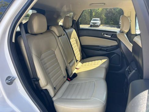 Used 2015 Ford Edge SEL w/ Equipment Group 201A AWD/4WD image 55