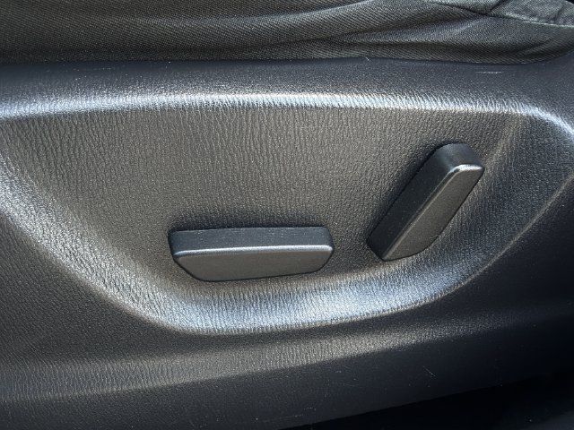 Used 2016 MAZDA CX-5 Touring w/ Bose/Moonroof Package FWD image 25