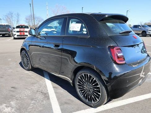 New 2024 FIAT 500 e (RED) image 5
