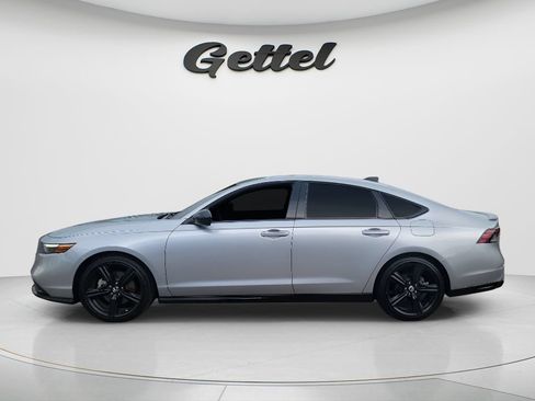 Used 2023 Honda Accord Sport image 8