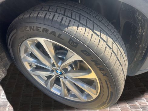 Used 2019 BMW X4 xDrive30i w/ Driving Assistance Package image 23