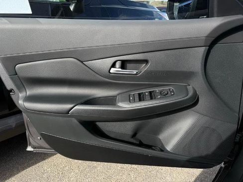 New 2026 Nissan Sentra SV w/ SV Convenience Package image 18