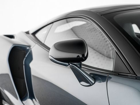 Used 2023 McLaren GT RWD image 42