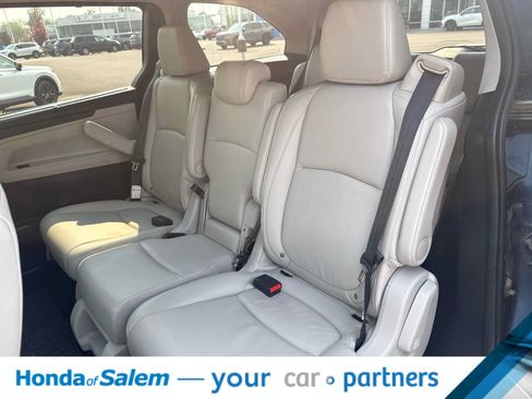 Used 2025 Honda Odyssey EX-L image 13