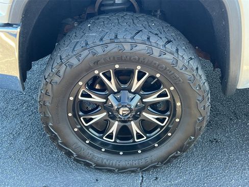 Used 2017 GMC Sierra 1500 SLT w/ SLT Premium Package image 13