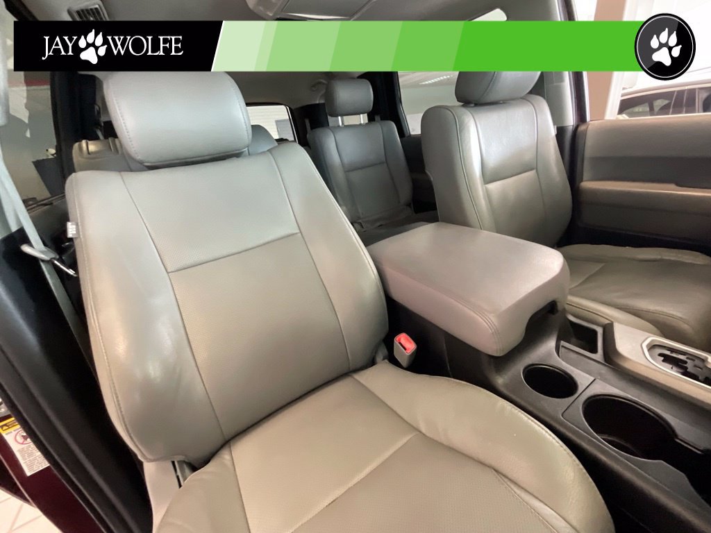 Used 2011 Toyota Sequoia Platinum AWD/4WD image 18