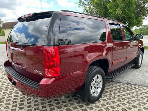 Used 2010 GMC Yukon XL SLE w/ SLE-2 Equipment Package AWD/4WD image 5