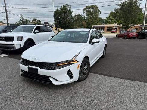 Certified 2024 Kia K5 LXS FWD image 2