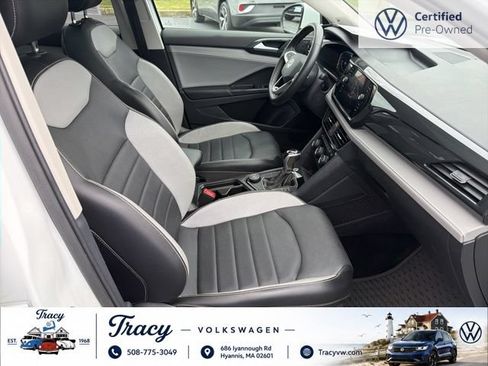 Certified 2022 Volkswagen Taos SEL AWD/4WD image 10