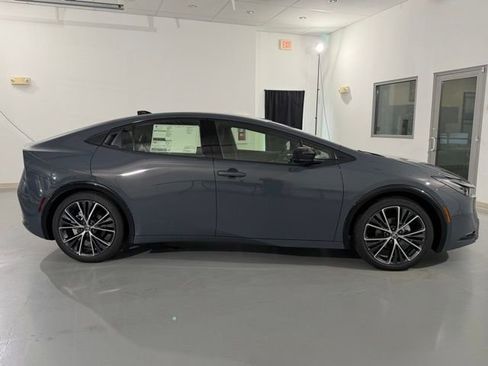 New 2026 Toyota Prius XLE image 3