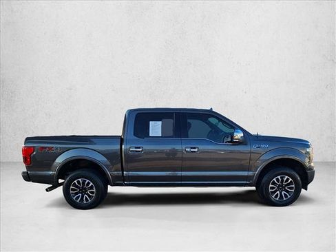 Used 2018 Ford F150 Platinum w/ Equipment Group 701A Luxury AWD/4WD image 4