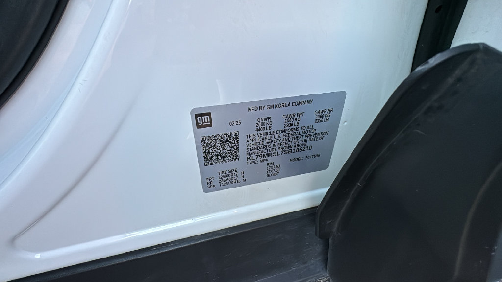 Used 2025 Chevrolet TrailBlazer LT AWD/4WD image 32
