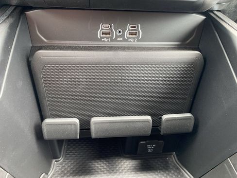 New 2026 RAM 1500 Big Horn AWD/4WD image 30