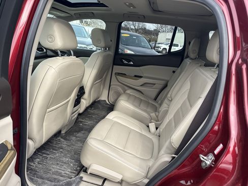 Used 2018 GMC Acadia Denali w/ Technology Package image 15