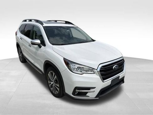 Used 2019 Subaru Ascent Touring w/ Popular Package #2 AWD/4WD image 1