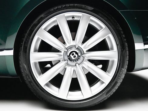 Used 2017 Bentley Continental GT image 53