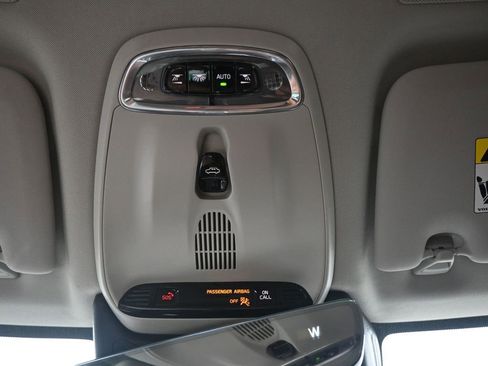 Used 2019 Volvo XC60 T8 Inscription w/ Advanced Package image 22
