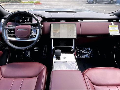 New 2026 Land Rover Range Rover Autobiography AWD/4WD image 10
