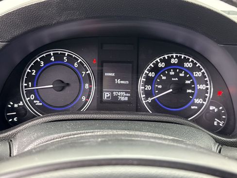 Used 2015 INFINITI Q60 Convertible w/ Premium Package image 22