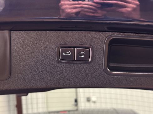 Used 2019 Porsche Macan S image 44