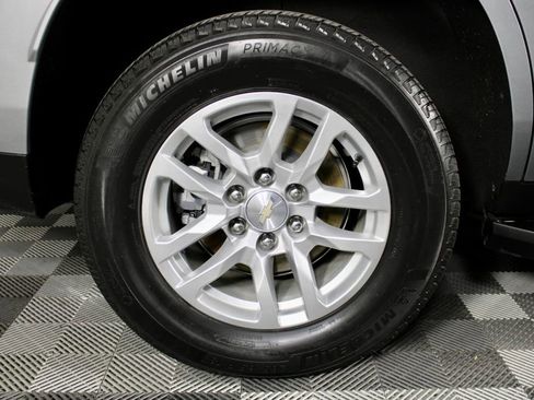 Used 2023 Chevrolet Tahoe LT w/ Luxury Package image 11