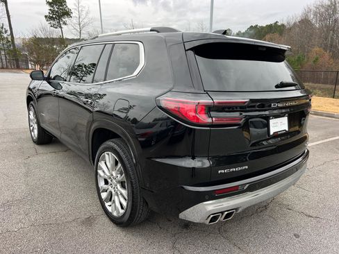 Used 2024 GMC Acadia Denali w/ Super Cruise Package image 7