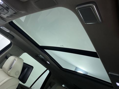 Certified 2023 Cadillac Escalade Sport Platinum image 11