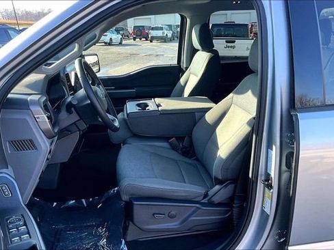 Used 2025 Ford F150 XLT w/ Equipment Group 301A Standard image 25