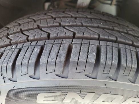 Used 2021 Porsche Macan image 9