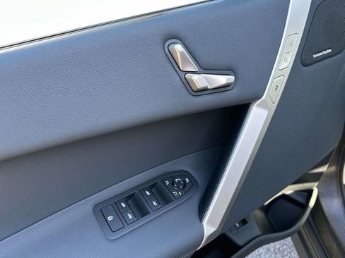 Certified 2025 BMW iX xDrive50 image 22