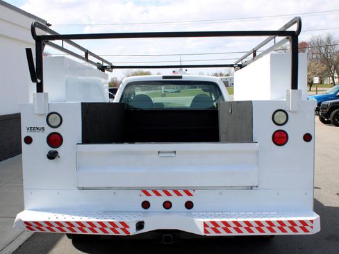 Used 2008 Ford F350 XL image 5