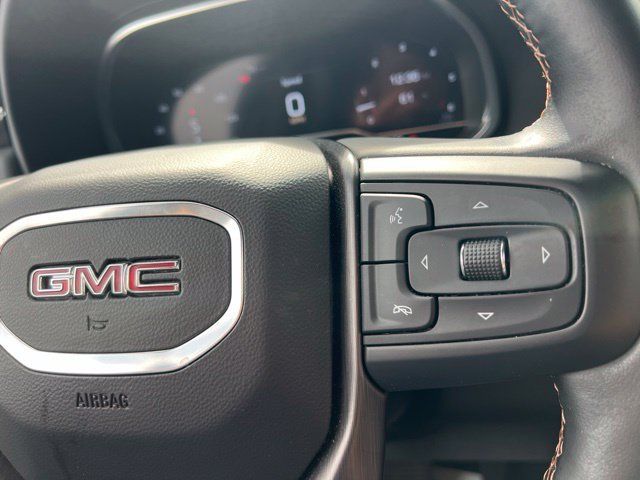 Used 2023 GMC Yukon AT4 w/ AT4 Premium Package AWD/4WD image 31