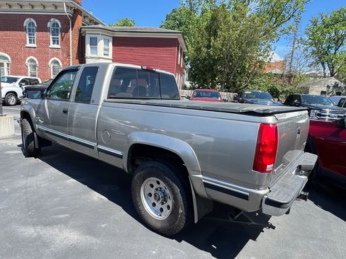 Used 2000 GMC Sierra 2500 4x4 Extended Cab HD w/ SLE Marketing Option Pkg 3 image 4