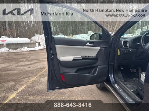 Used 2019 Kia Sportage EX w/ EX Sport Appearance Package image 12