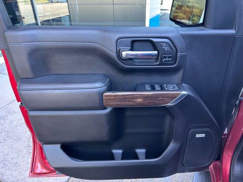 Used 2022 Chevrolet Silverado 1500 High Country w/ LPO, Dark Essentials Package AWD/4WD image 17