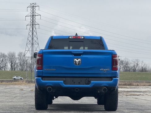Used 2022 RAM 1500 Laramie w/ Sport Appearance Package image 13
