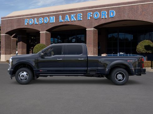 New 2026 Ford F350 Platinum AWD/4WD image 3