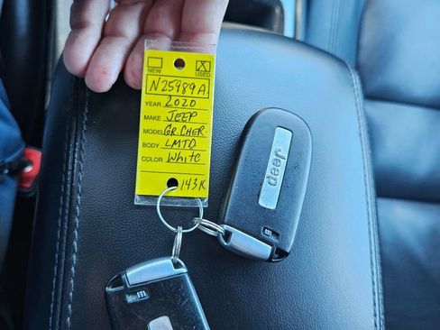 Used 2020 Jeep Grand Cherokee Limited image 26