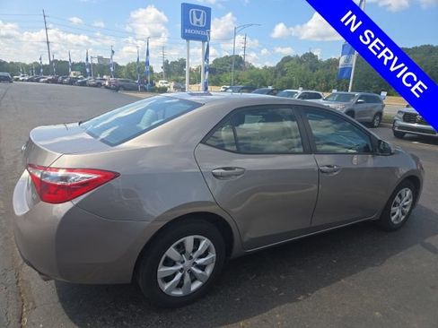Used 2014 Toyota Corolla LE FWD image 4