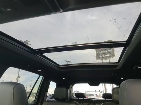 Certified 2024 Cadillac XT6 Premium Luxury w/ LPO, Floor Liner Package image 21