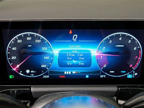 New 2026 Mercedes-Benz GLA 250 4MATIC image 16