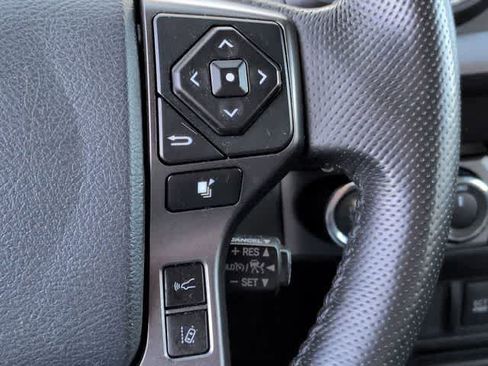Used 2019 Toyota Tacoma TRD Sport image 24