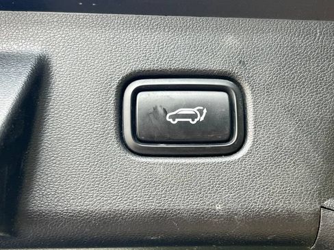 Used 2022 Hyundai Tucson SEL w/ Convenience Package AWD/4WD image 16