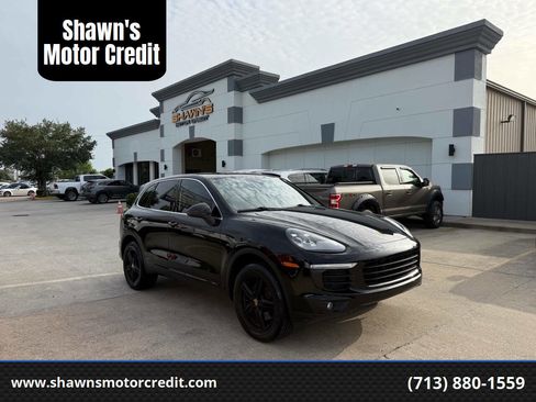Used 2016 Porsche Cayenne AWD/4WD image 1